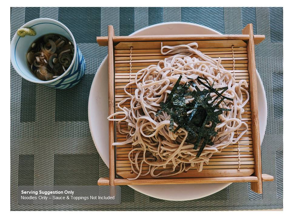 Buckwheat noodles served on a bamboo tray